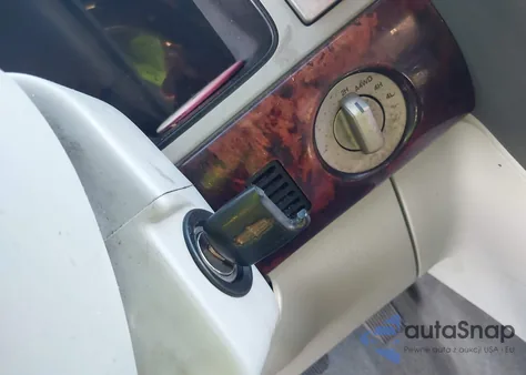 2005 Lincoln Navigator from USA, damaged, VIN 5LMFU28515LJ12511